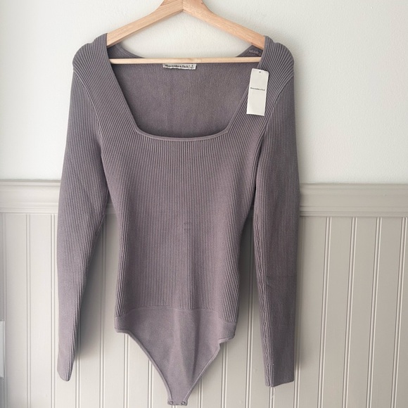 Abercrombie & Fitch Tops - ✨ NEW Abercrombie & Fitch Ottoman Square Neck Bodysuit – Small | Grey-Mauve NWT